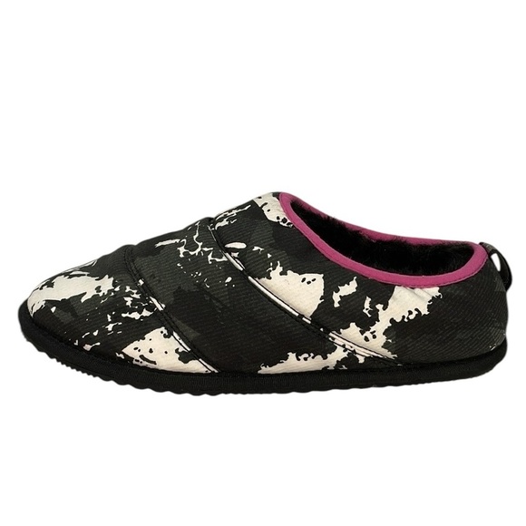 SOREL SLIPPER SHOES Go Bodega Run Faux Fur Lined Slip on Size 8 - Picture 3 of 12